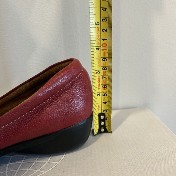 Naturalizer Neville Red Leather Loafers Comfortable Slip-On Flats Size 7M Read - Picture 7 of 9